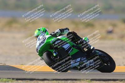 media/Oct-08-2023-CVMA (Sun) [[dbfe88ae3c]]/Race 2 Supersport Middleweight (Shootout)/